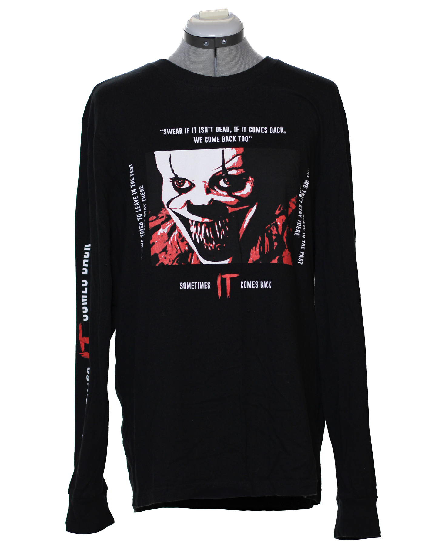 Camiseta negra de manga larga de Pennywise de la película IT
