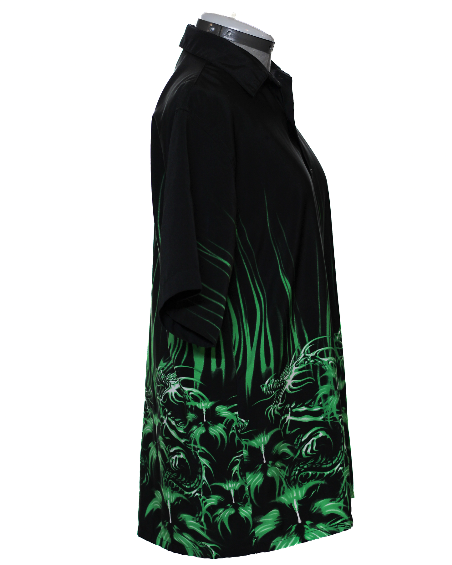 Camisa hawaiana con estampado de llamas de dragón verde y negro para hombre