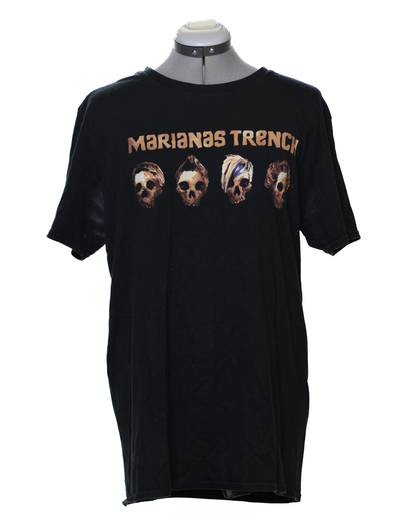 Camiseta negra con calaveras de la Fosa de las Marianas, talla L